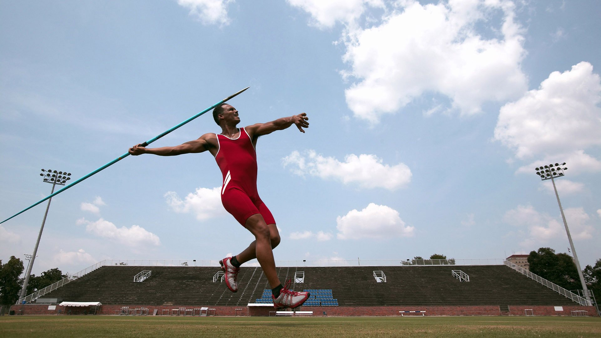 奥卡拉汉稳扎稳打锁定决赛席位，拉奥 卡奥
